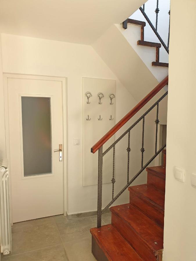 Kuca Ema Villa Belgrade Exterior photo